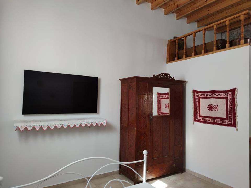 Archangelos Family House מראה חיצוני תמונה