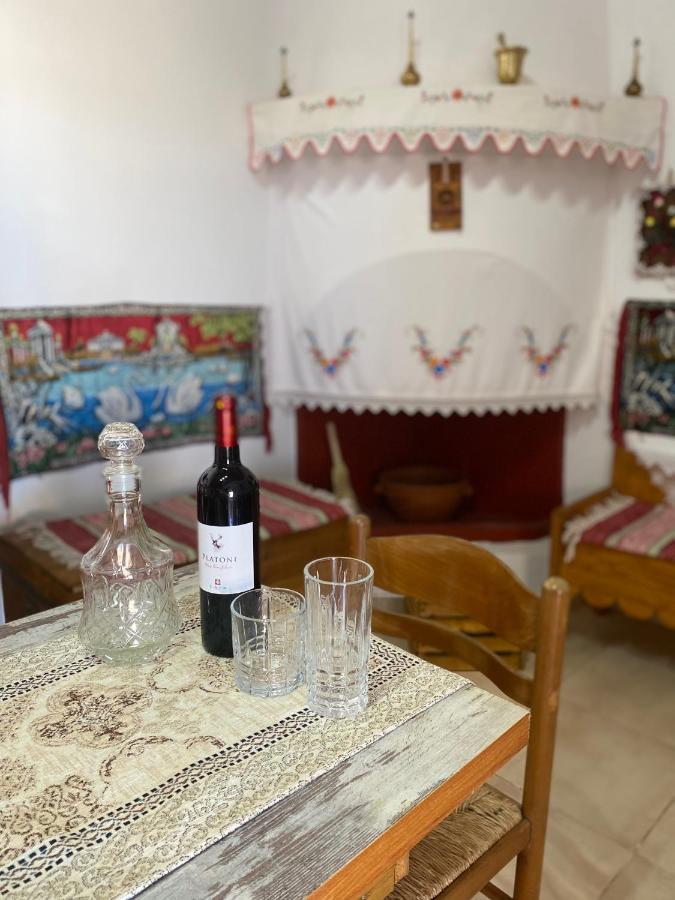 Archangelos Family House מראה חיצוני תמונה
