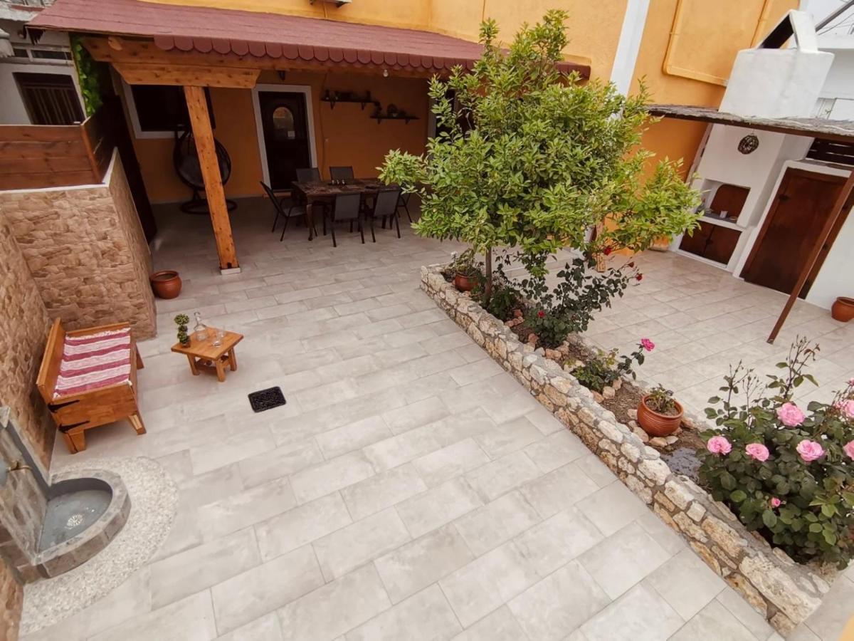 Archangelos Family House מראה חיצוני תמונה