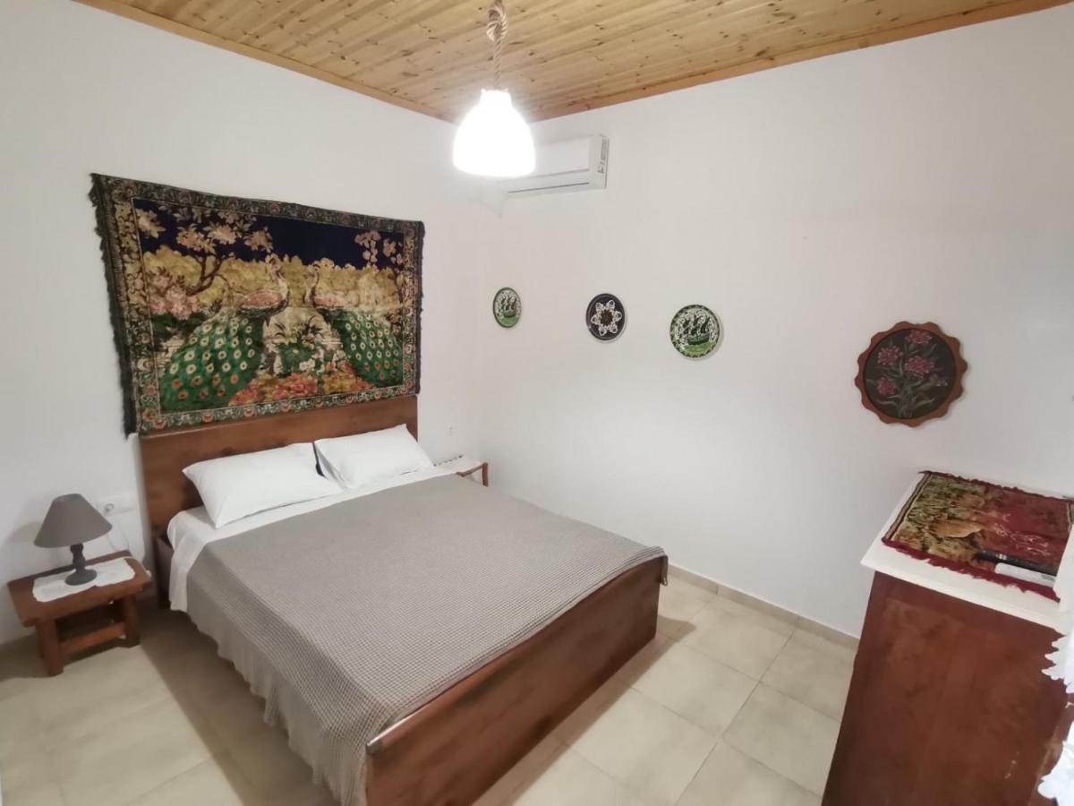 Archangelos Family House מראה חיצוני תמונה
